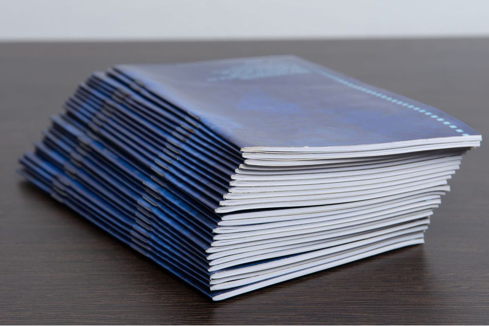 Programmi elettorali punto metallico